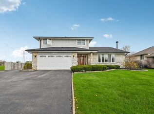 13703 McCabe Dr, Orland Park, IL 60467