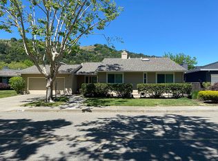 802 Augusta Dr, Moraga, CA 94556