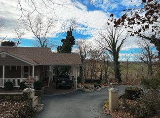 1632 Lakeview Dr, Woodstock, VA 22664