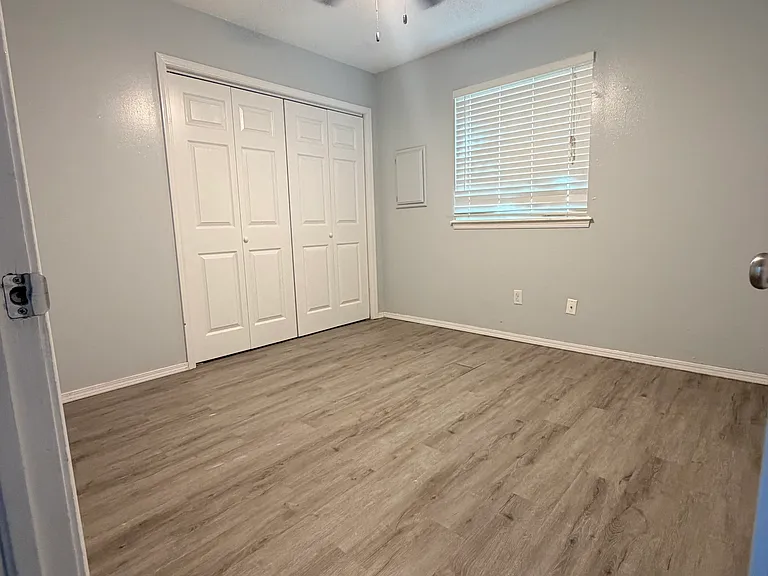 South bedroom interior