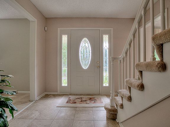 4th image of 2760 S 165 Ave