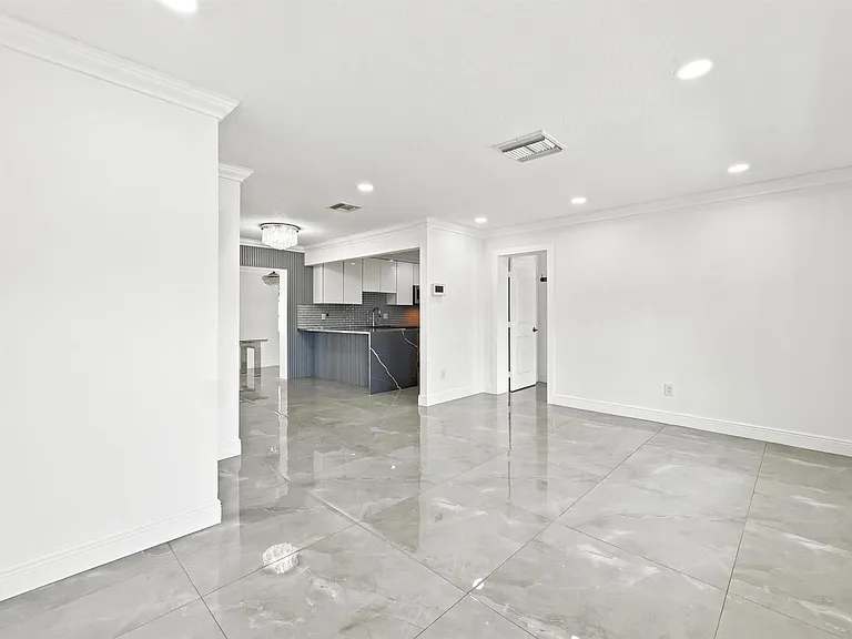 2649 Cedarcrest Rd — Photo 8