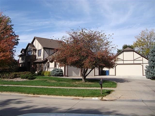 1st image of 20 Kings Ct