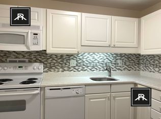 103 Monmouth St #511, Brookline, MA 02446