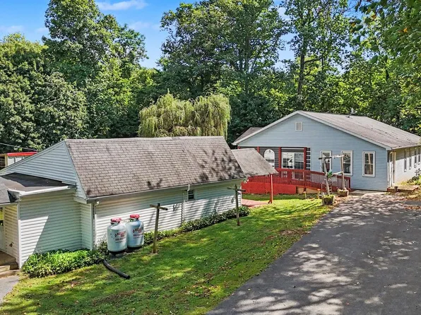 834 Oberlin Rd, Middletown, PA 17057