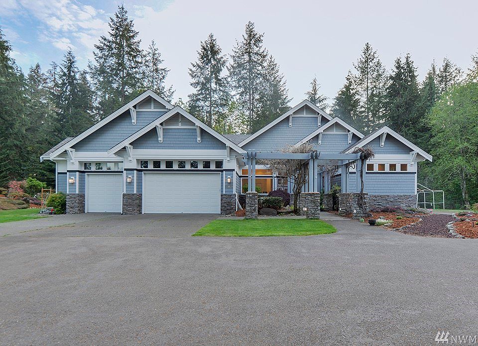 1st image of 16608 SE 331st St