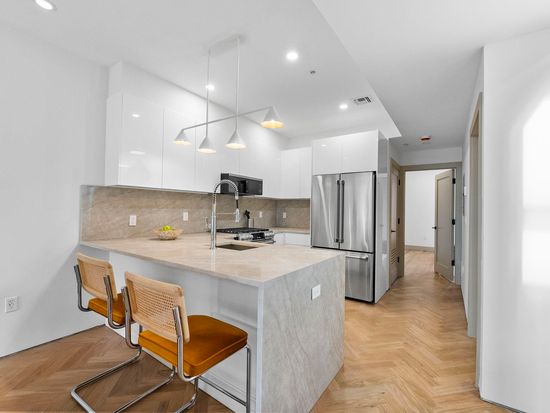 392 1st St APT 2, Jersey City, NJ 07302