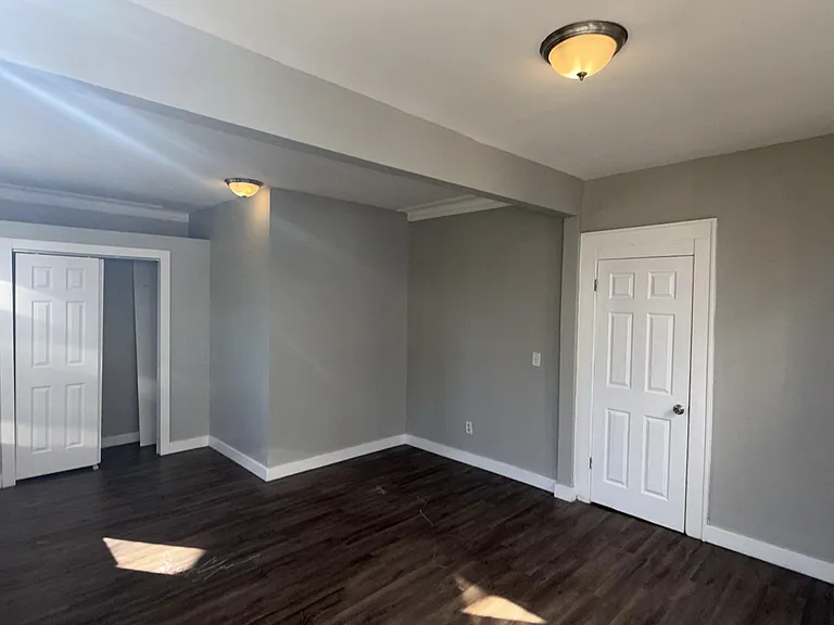 258 Keer Ave #1 — Photo 10