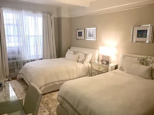 Rented by Compass | media 30