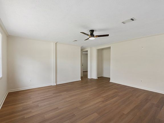 2nd image of 135 Lee Road 753