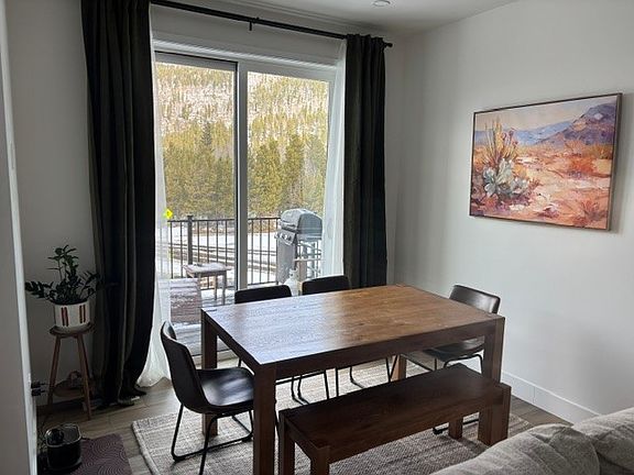 3rd image of 17 Bridle Alley UNIT 47