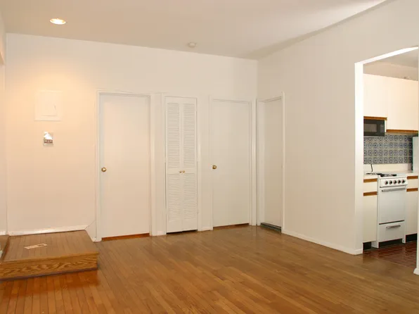 316 East 92nd Street image 1 of 4