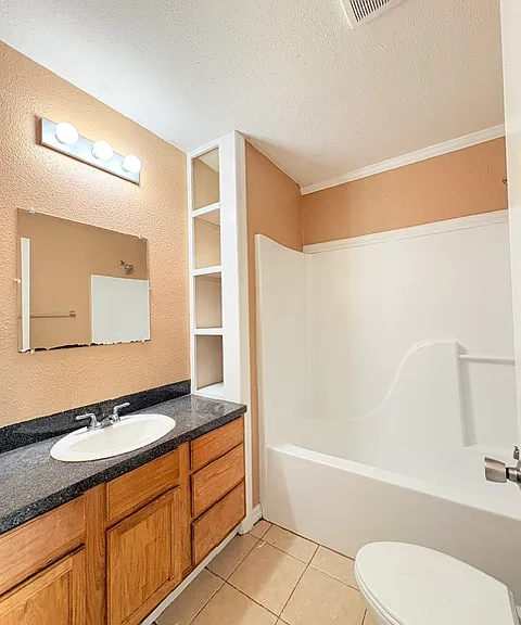 7770 County Road 2193 — Photo 6