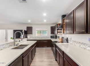 321 E Melody Dr, Gilbert, AZ 85234