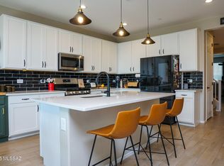 10587 W Chadwick Dr, Marana, AZ 85653