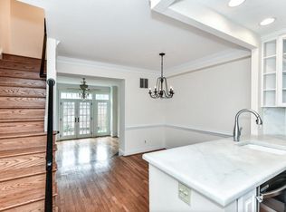 645 S Columbus St, Alexandria, VA 22314