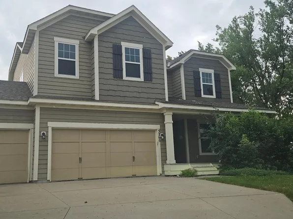 5265 Jewel Ln N, Plymouth, MN 55446