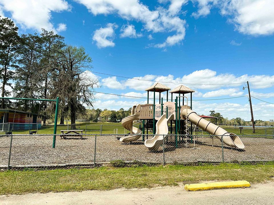 2nd image of 0 Hackberry