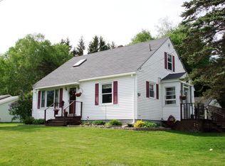 4 Hoover Ave, Caribou, ME 04736