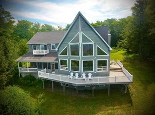 3 Hillcrest Hts, Saint Albans, VT 05478