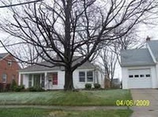 5363 Summit Rd, Lyndhurst, OH 44124