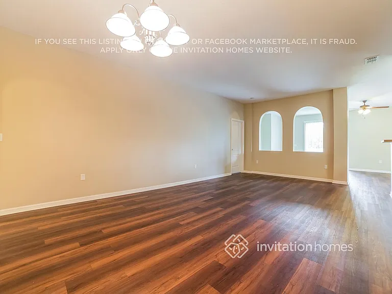 3155 Burdock Ave — Photo 3