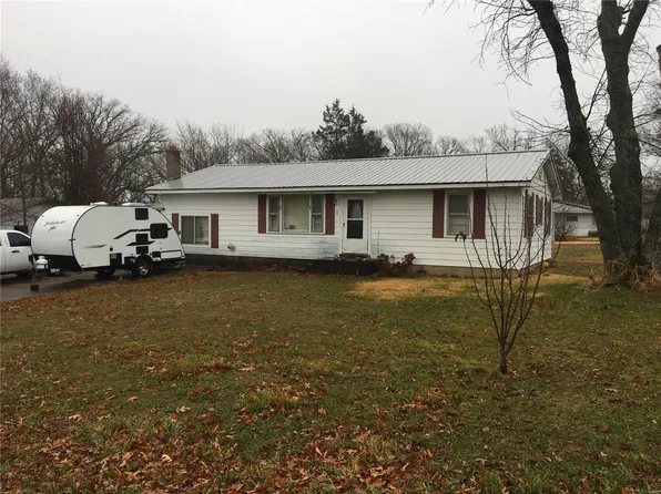 1 Live Oak Ct, Viburnum, MO 65566