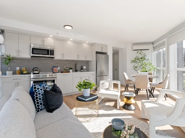 (undisclosed Address), Staten Island, NY 10301