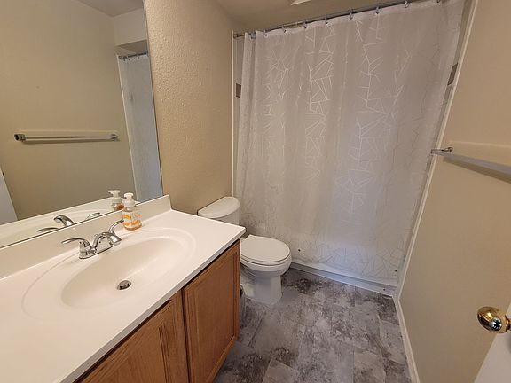 5th image of 2850 Aurora Ave APT 212