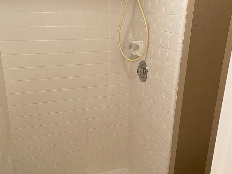 1976 N Lemon Tree Ln #11 — Photo 28