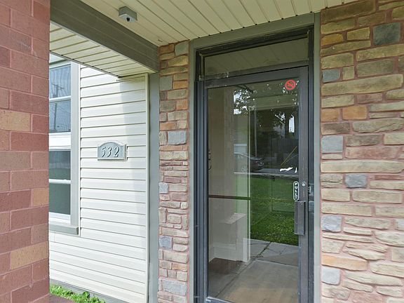 2nd image of 532 S 30th St APT 2