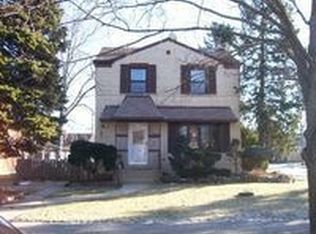 2459 S 6th Ave, North Riverside, IL 60546