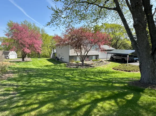 15620 Frame Ave, Hastings, MN 55033