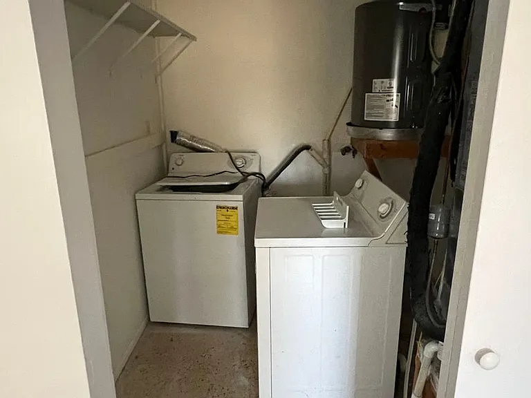 322 Organ St #A — Photo 7