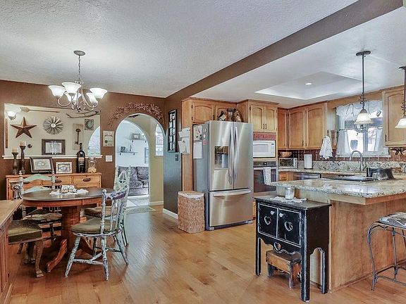5th image of 1220 A St
