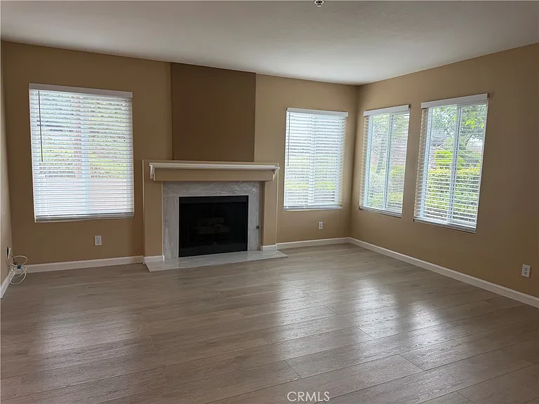 223 Valley View Ter — Photo 3