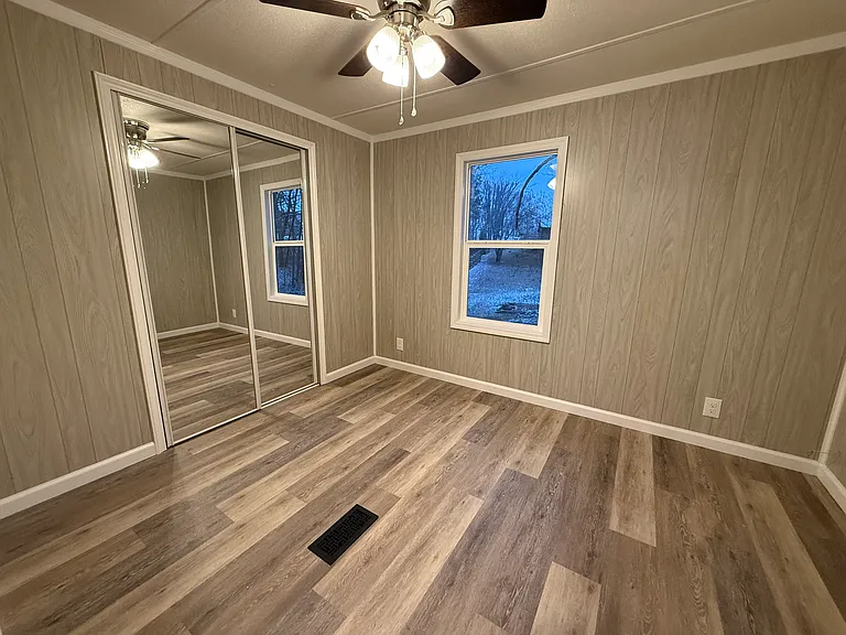 116 Longbranch Rd — Photo 5