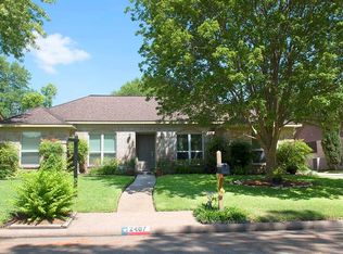 2407 Elmgate Dr, Houston, TX 77080