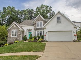 1506 Whitewood Dr, Kent, OH 44240