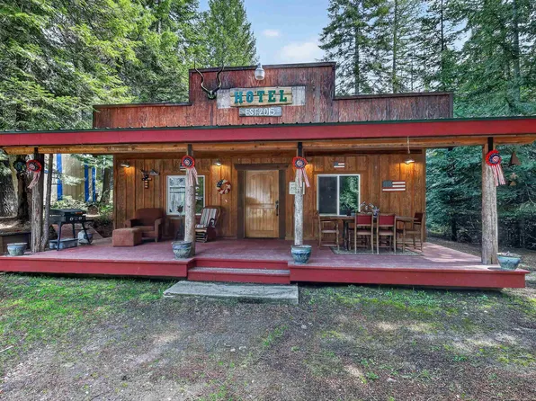 1082 Balcom Rd, Newport, WA 99156