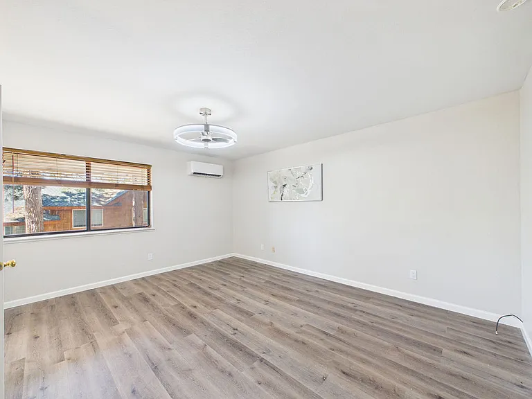 317 Cottonwood Ct — Photo 29