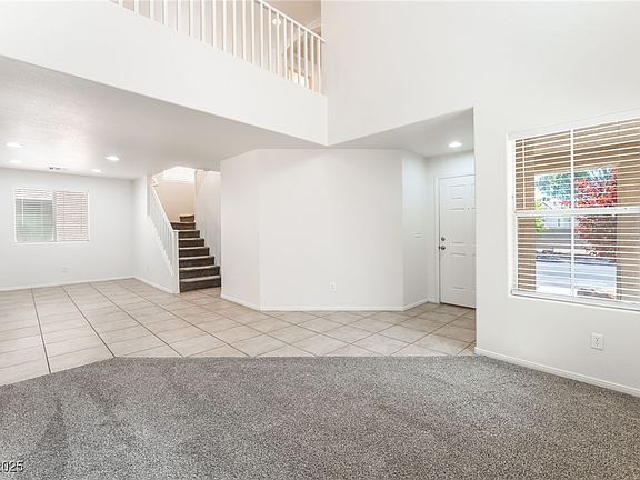 5th image of 7553 Virginia Dale St
