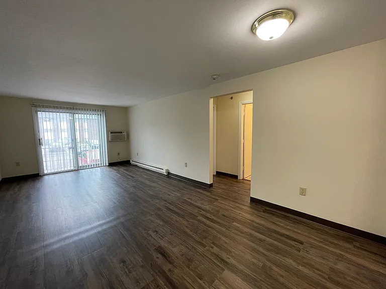 Highland Estates — Photo 15