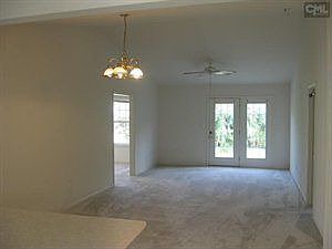 2nd image of 407 Regency Park Dr