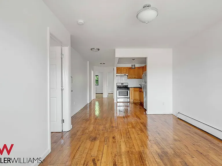 656 Kosciuszko St #3 — Photo 1