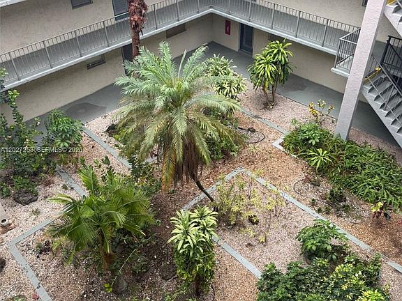 2nd image of 1800 SW 81st Ave APT 1411