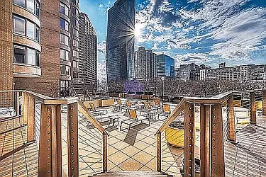 Rented by R New York