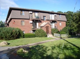 183 Lita Ln, Newmarket, NH 03857