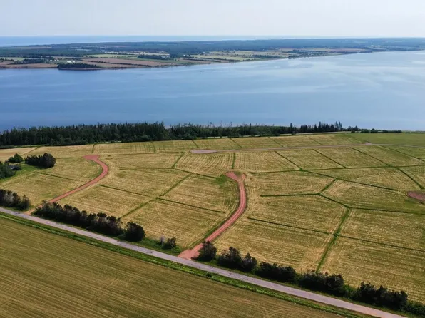 22 9th Bay, Breeze Marie, PE C0A 1S0