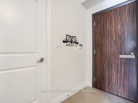 5th image of 277 S Park Rd #309